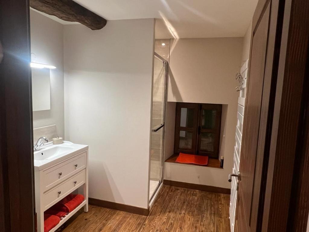 The Little Robin Bed & Breakfast Chevanceaux Екстериор снимка