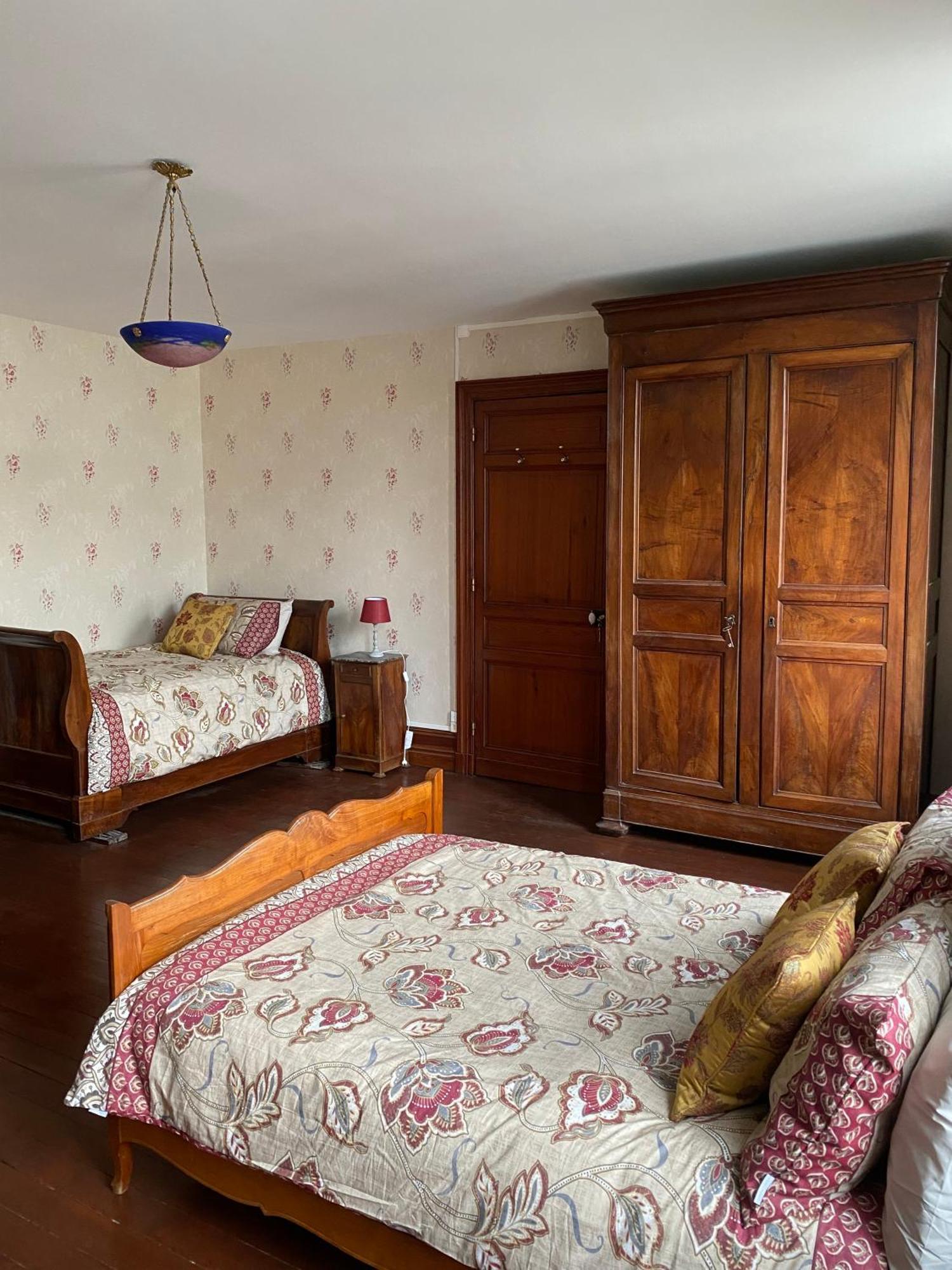The Little Robin Bed & Breakfast Chevanceaux Екстериор снимка